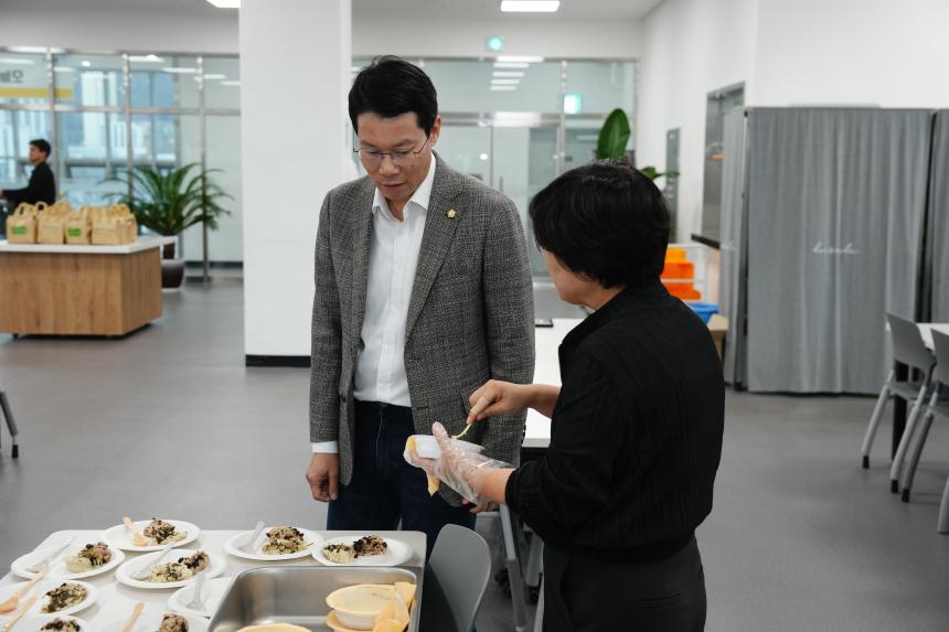 이동갈비 맛 핫도그 시식회 - 8