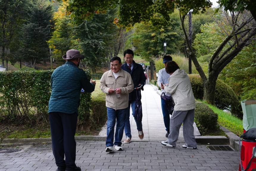 군내면 반월산 둘레길 걷기대회 - 34