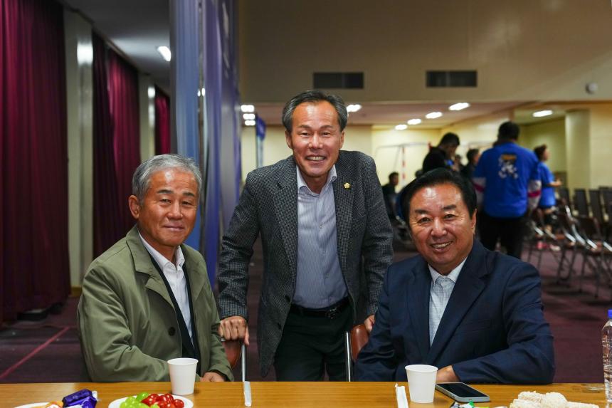 제19회 포천시협회장기배드민턴대회 - 1