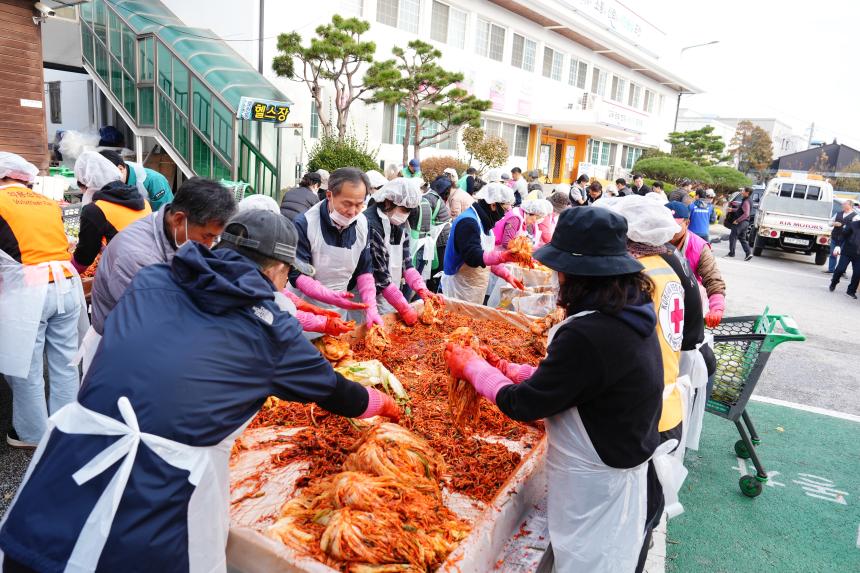 2025 포천동 사랑의 김장나누기 행사 - 49
