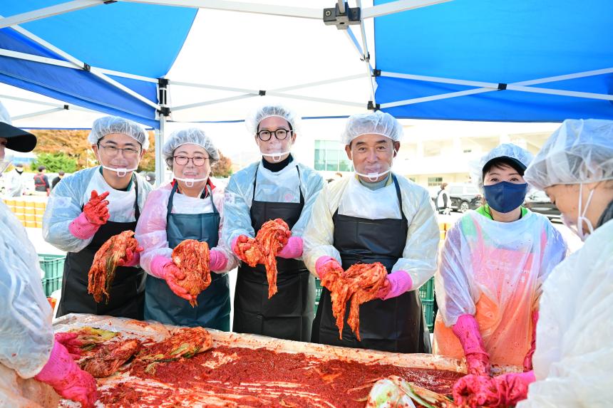 2025 포천시 사랑나눔 연합 김장봉사 - 14