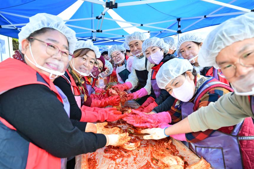 2025 포천시 사랑나눔 연합 김장봉사 - 20