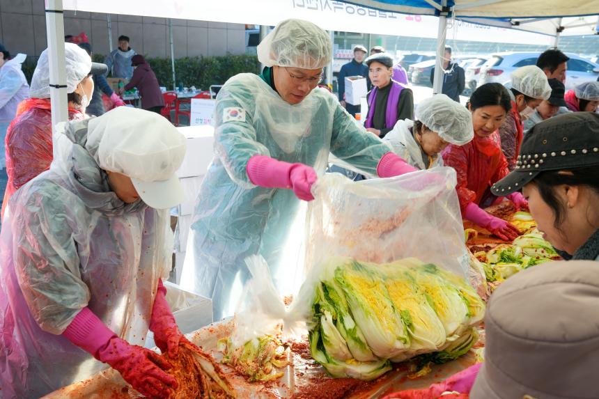 북한이탈주민 사랑의 김장나눔 행사 - 12