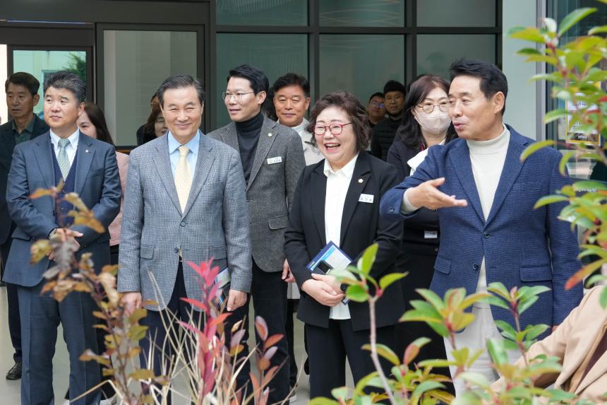 11월 여민회 정례회의 및 반다비체육센터 개관식 - 36