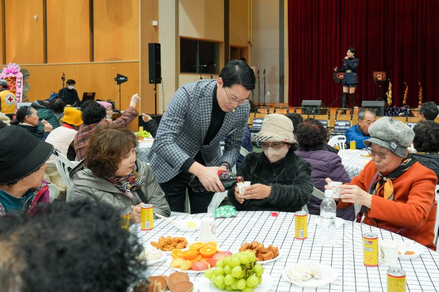 적십자 영북봉사회 제10회 소외계층 가구와 행복한 정 나눔행사 - 36
