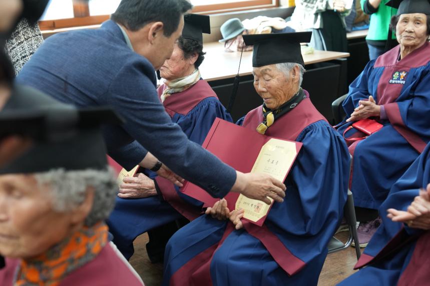 창수면 2025 은빛아카데미 수료식 - 13