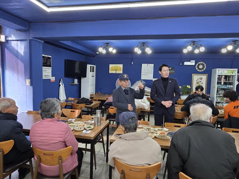 6.25 참전 어르신 식사대접 - 6