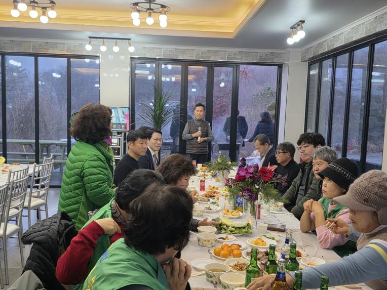 포천동 새마을지도자(남여) 송년행사 - 17
