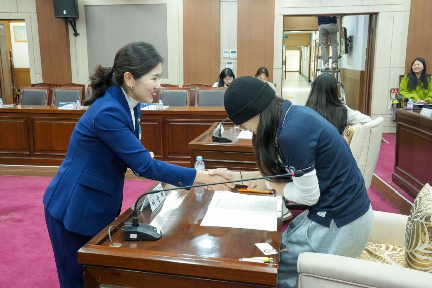 2025 포천시의회 청소년 의정교실_포천여중 - 107