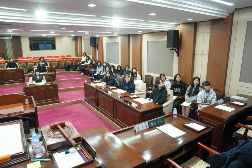2025 포천시의회 청소년 의정교실_포천여중 - 124