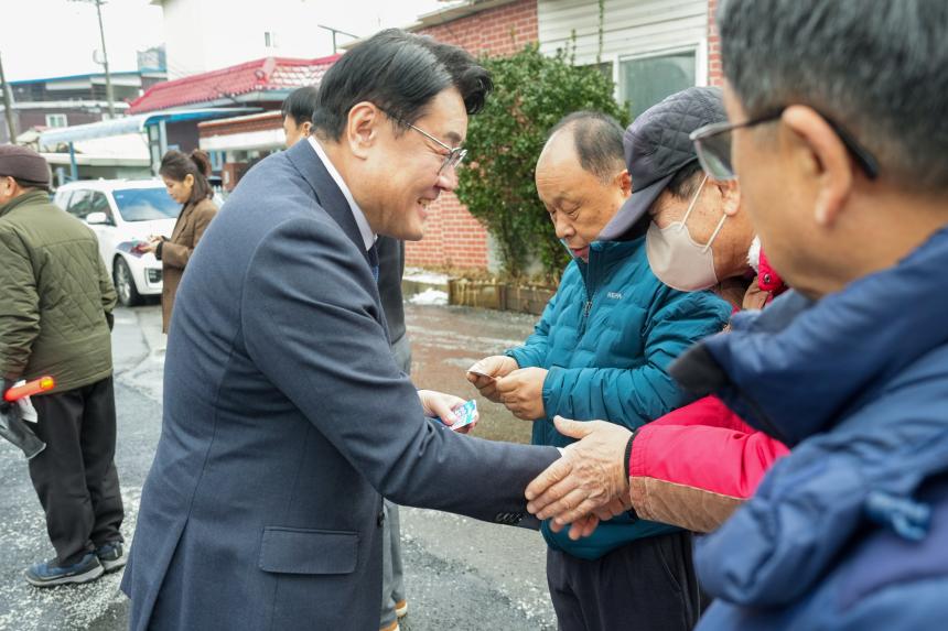 일동면 기산2리 경로당 준공식 - 3