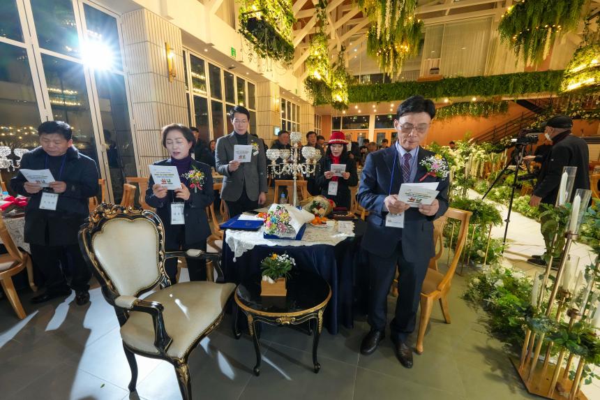 포천시 강원특별자치도민회 이취임식 및 송년의 밤 - 26