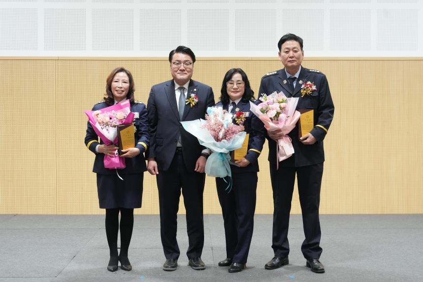 포천소방서 의용소방대 연합회장 및 대장 이취임식 - 9